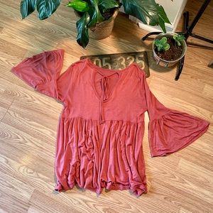Ginger G cute flowing blouse medium